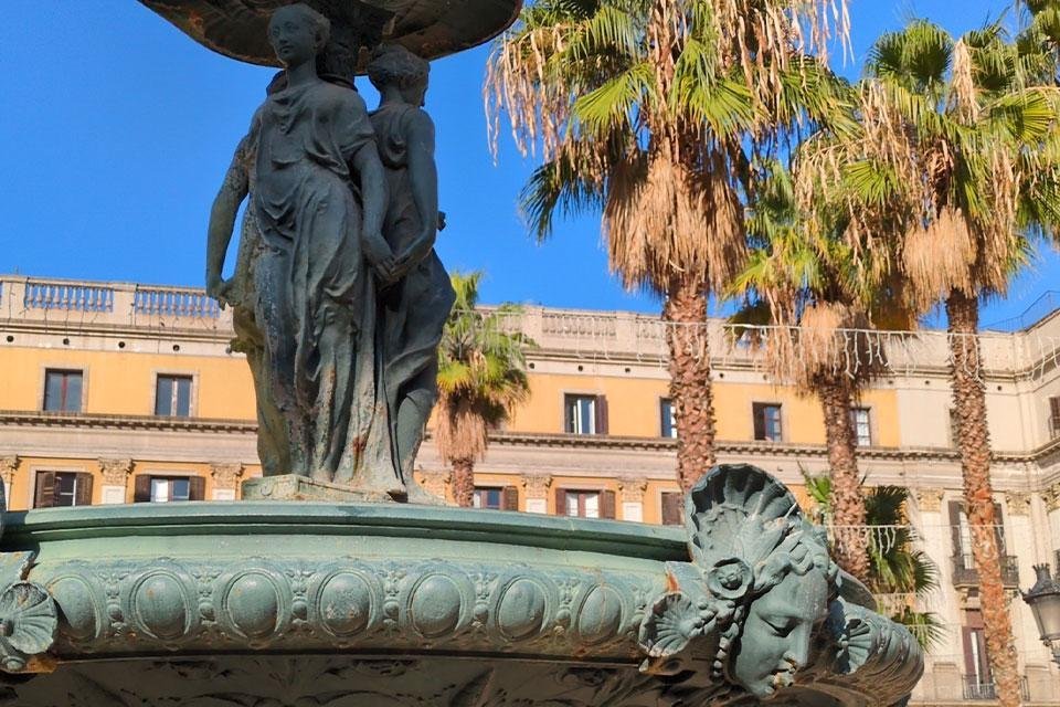  Plaça Reial Barcelona Spanje